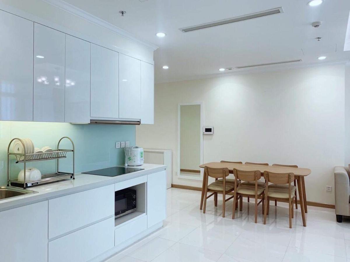 Landmark 4 & 5 - Vinhomes Airbnb Căn hộ *